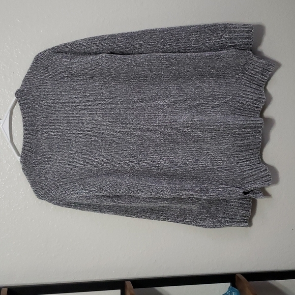 Orvis Chenille V-Neck Sweater, Color Gray Size S - Picture 14 of 15